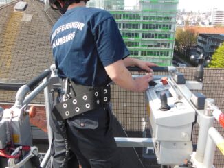 Drehleitereinsatz der Hamburger Feuerwehr