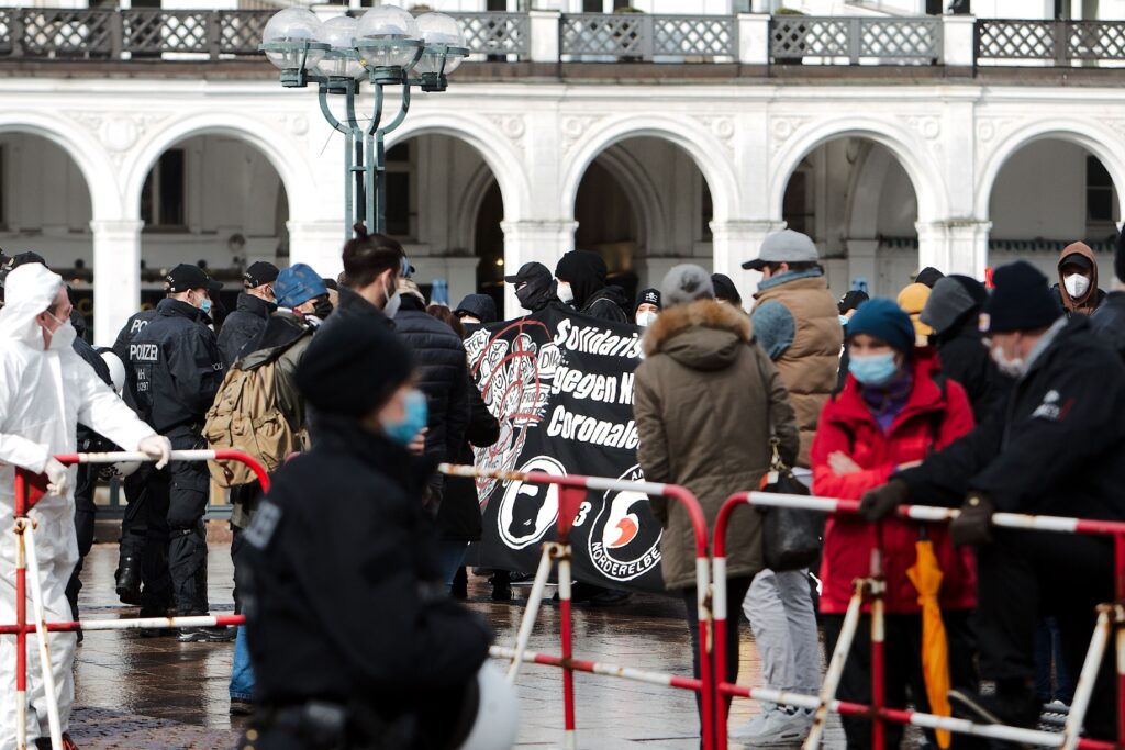 Gegendemo der Antifa, Bild 1