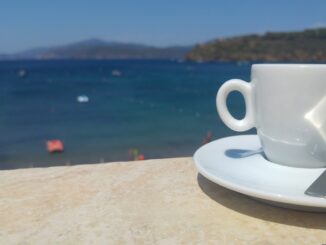 Kaffee am Meer