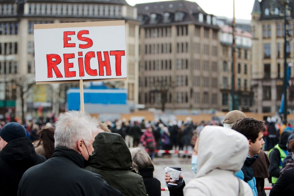 Plakat mit dem Demo-Tenor