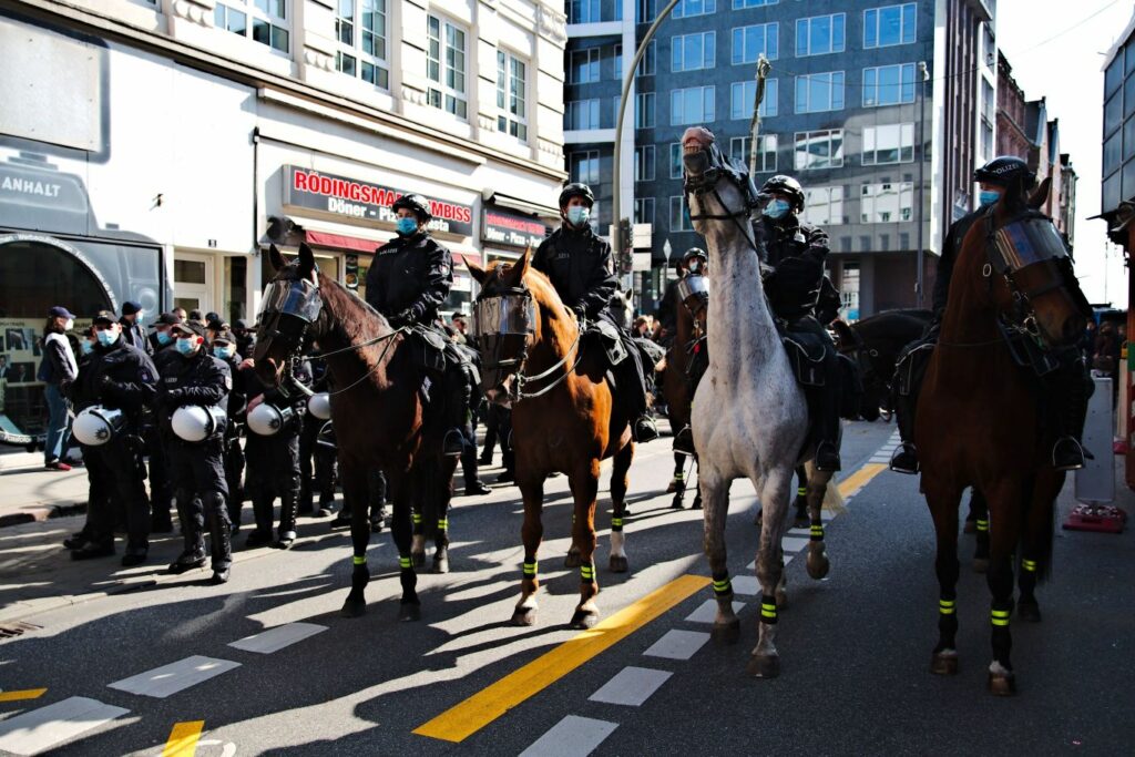 Reiterstaffel der Polizei im Einsatz