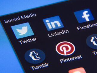 Social-Media-Apps auf einem Smartphone