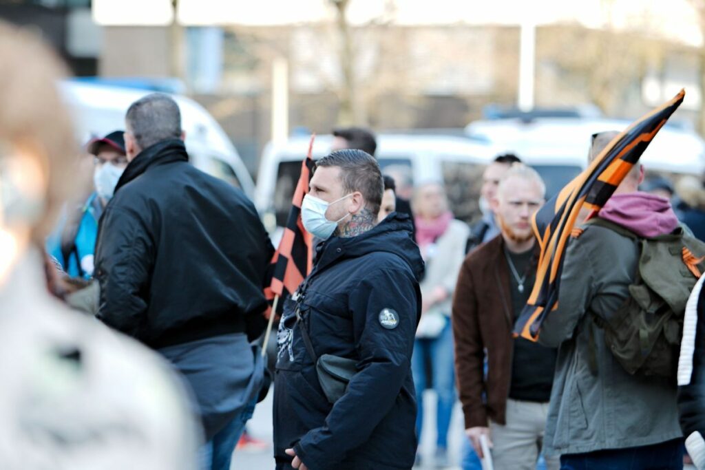 Teilnehmer im Demonstrationsbereich